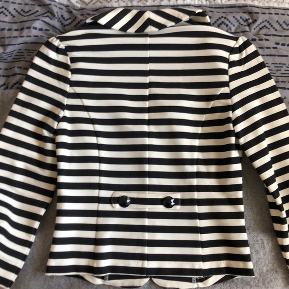 Candies Black and White Striped Blazer - Picture 2 of 2